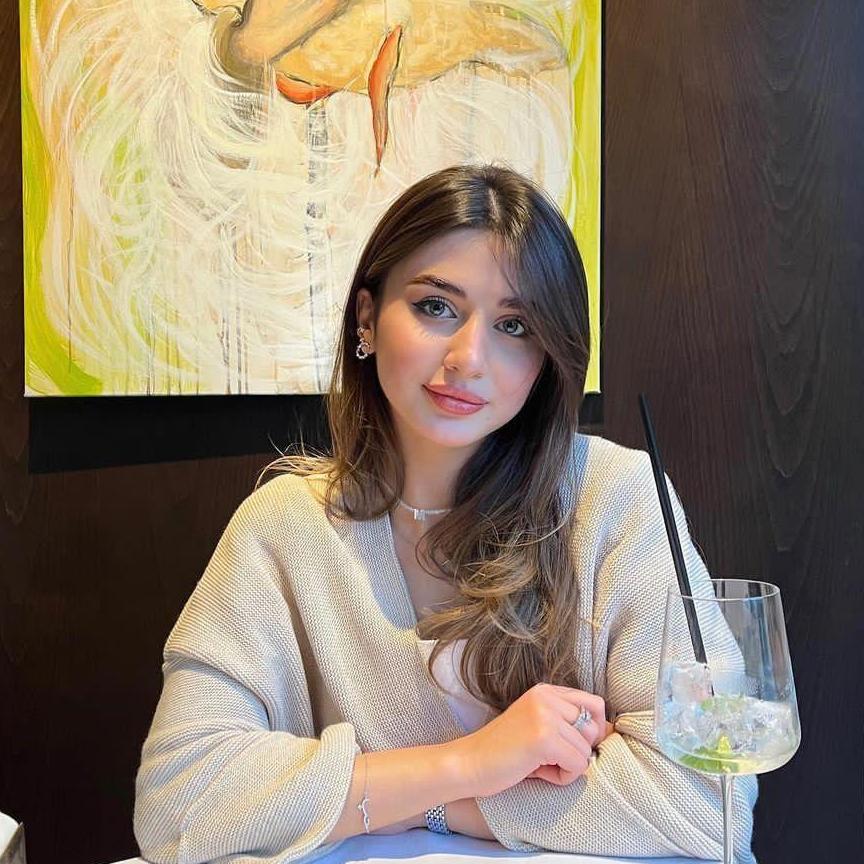 Iris   Ruiz