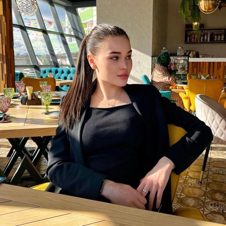 Alivia  Baker