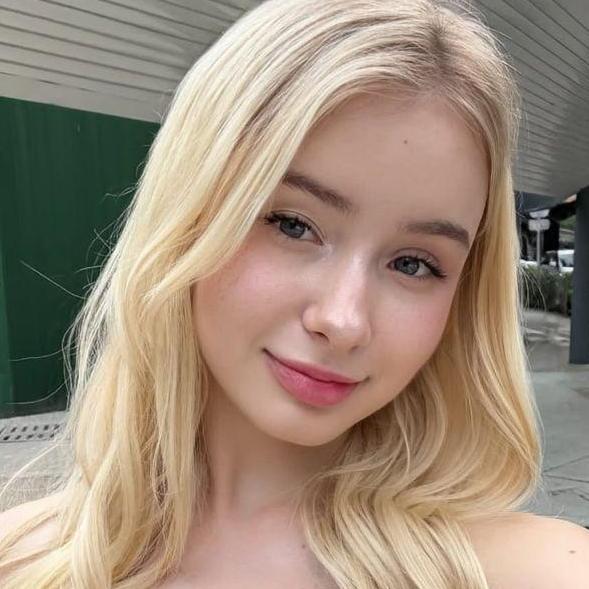 Arielle  Howard