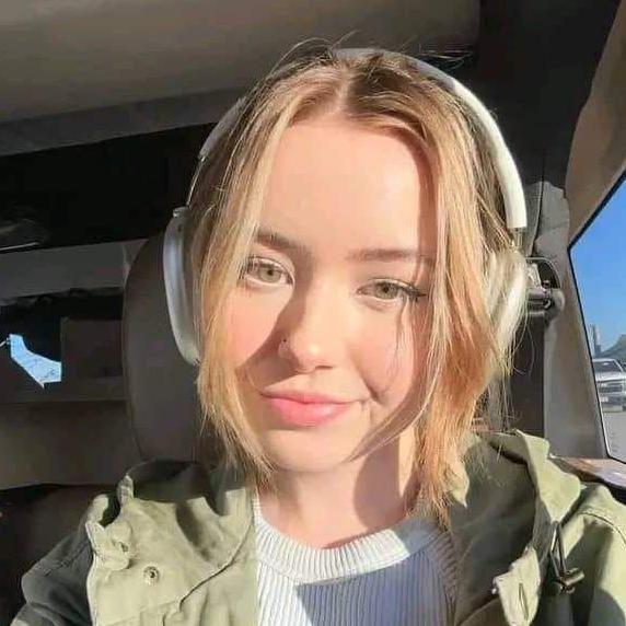 Isabelle   Hamilton